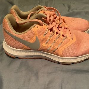 Nike shows 8.5. Lightly used